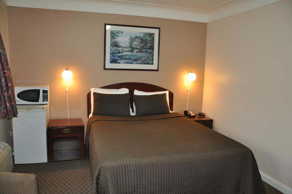 Royal Inn Μπέρλινγκτον Δωμάτιο φωτογραφία